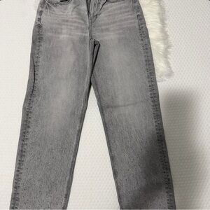 American Eagle Light Gray High-Rise Straight Jeans
